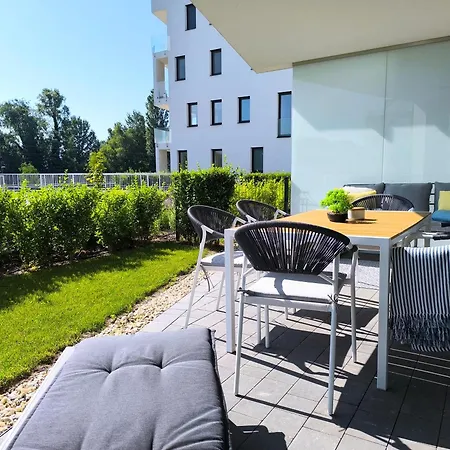 Apartman Helikon *