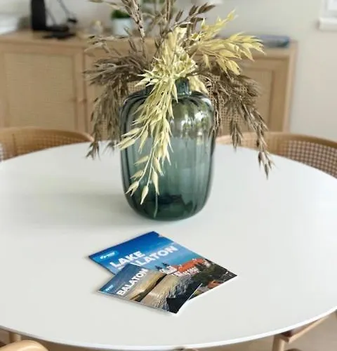 Helikon Apartament *