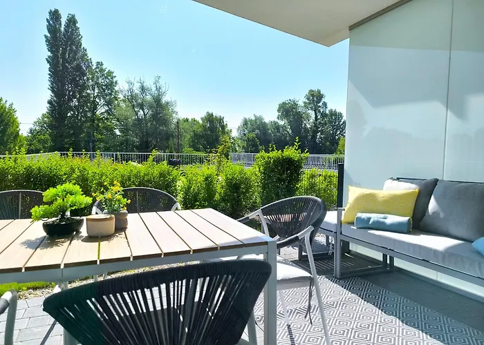 Helikon Apartament *